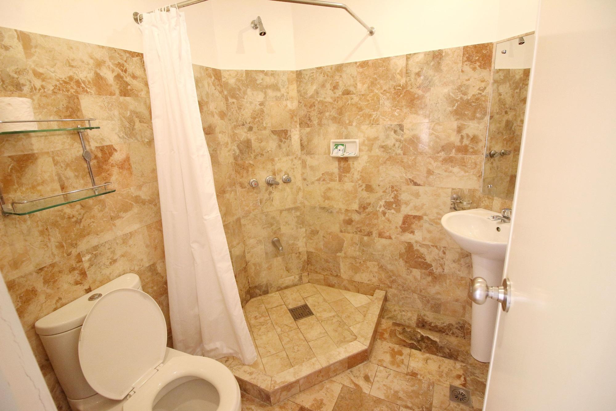 Mermaid Resort פוארטו גאלרה מראה חיצוני תמונה