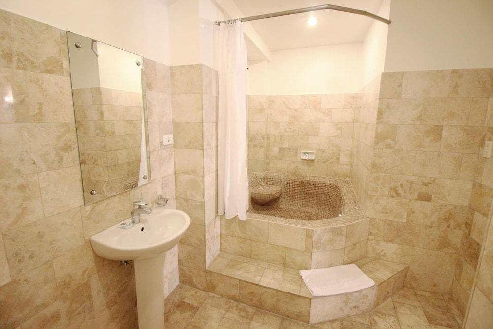 Mermaid Resort פוארטו גאלרה מראה חיצוני תמונה