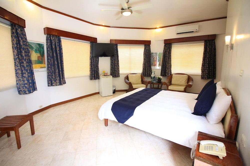 Mermaid Resort פוארטו גאלרה מראה חיצוני תמונה