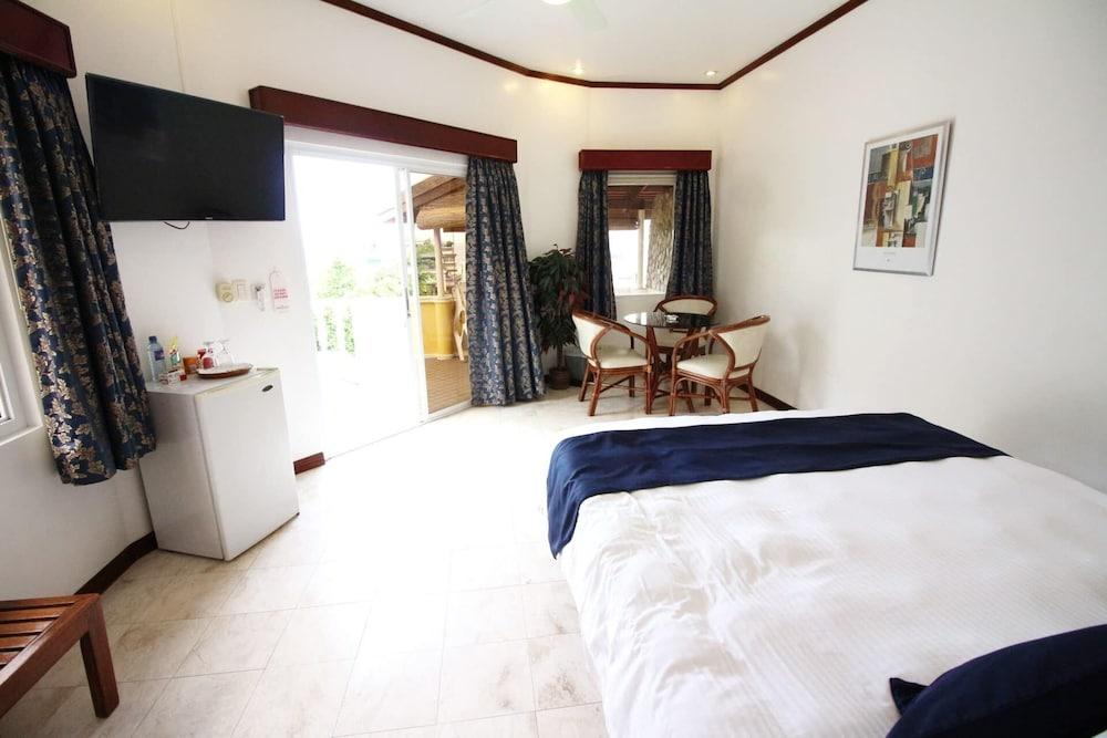 Mermaid Resort פוארטו גאלרה מראה חיצוני תמונה